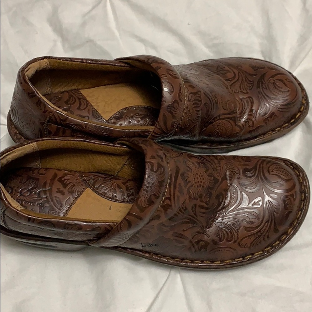 Nursing Clogs
